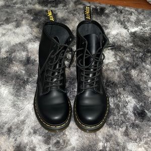 Black Dr.Martens 1460